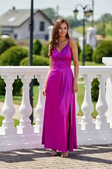 Ilga suknelė model  Roco Fashion